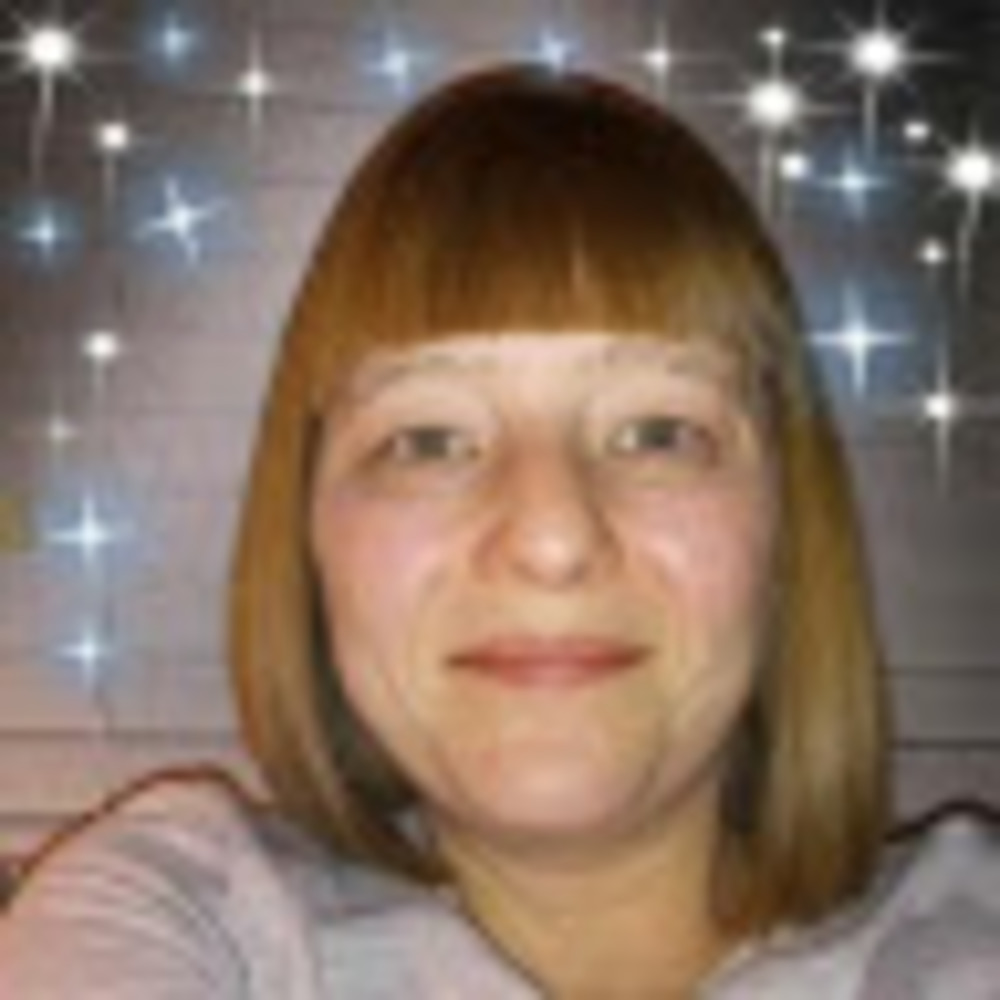 Meet your Posher, Connie